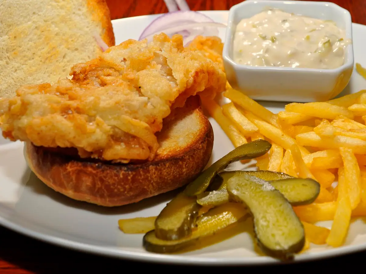 Burger μπακαλιάρου